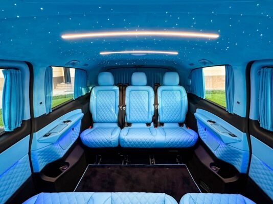 Mercedes V Class Business Edition Blue interior