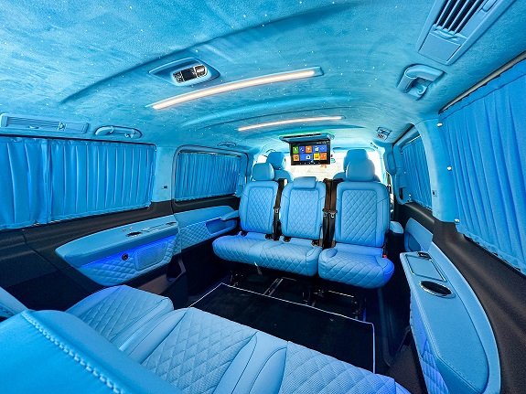 V Class Business Edition Blue interior
