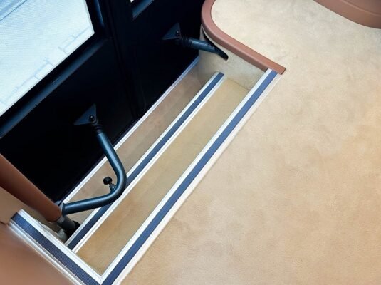 Mercedes Sprinter Van Luxury Edition Footstep