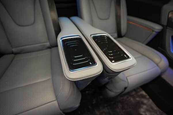 Mercedes V300 Luxury Van