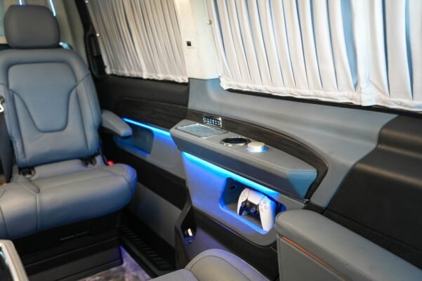 Mercedes V300 Luxury Van