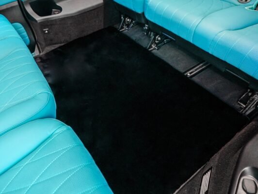 Mercedes Benz V Class V300 Business Van Dubai (39)