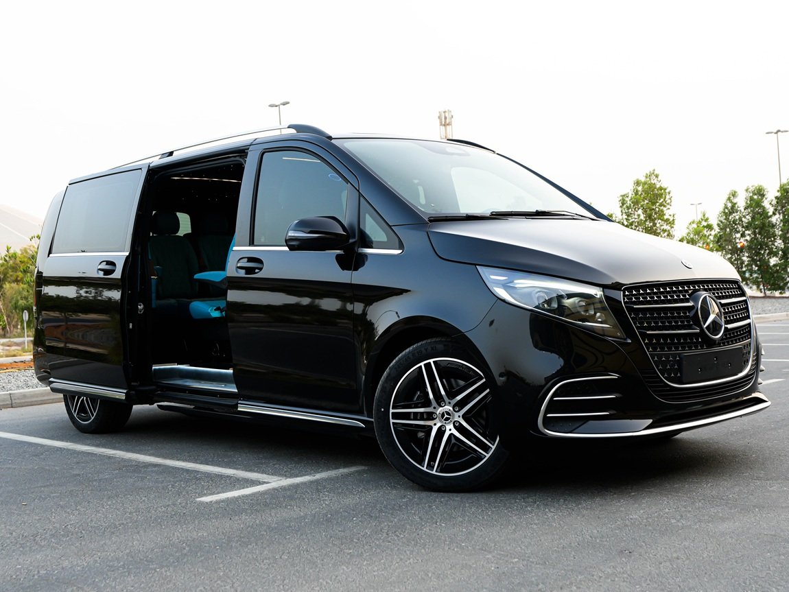 Mercedes Benz V Class V300 Business Van Dubai (42)