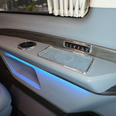 Mercedes V Class 2025 VIP Van - Scuderia Motor Design