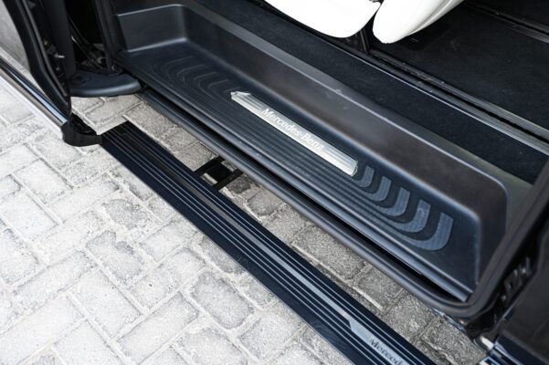 Mercedes Benz V Class V300 VIP Van Dubai (6)