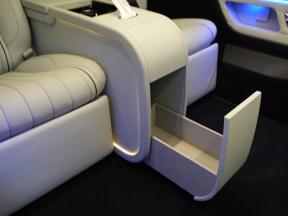 Mercedes Benz Hidden Storage (2)