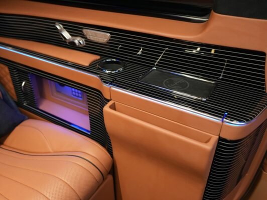 Mercedes Benz VClass Luxuy Van VL532