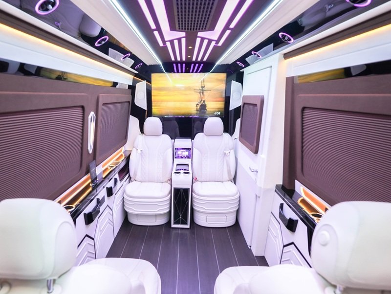 Mercedes Benz Sprinter Luxury Van
