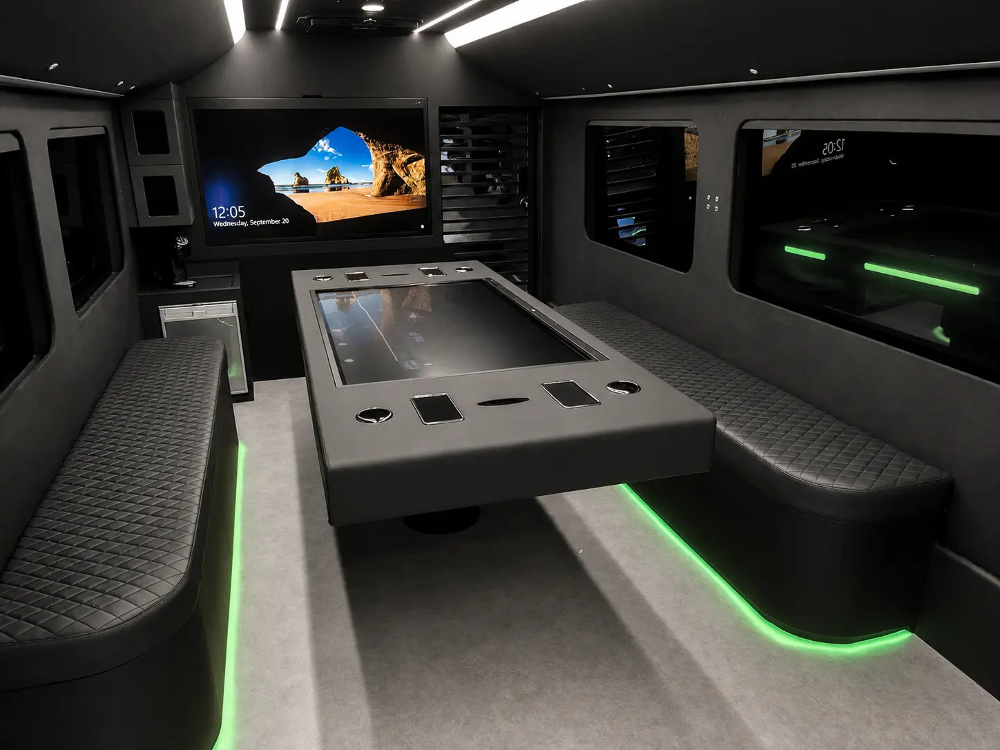 Mobile Command Center - Scuderia Motor Design
